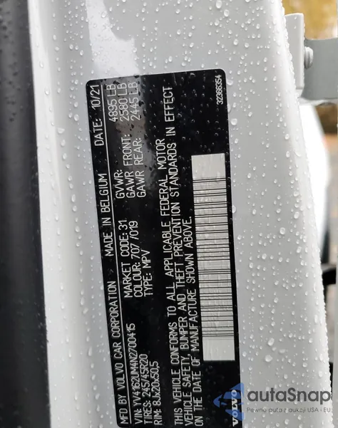 2022 Volvo Xc40 T5 R-Design z USA, uszkodzony, nr VIN YV4162UM4N2700415